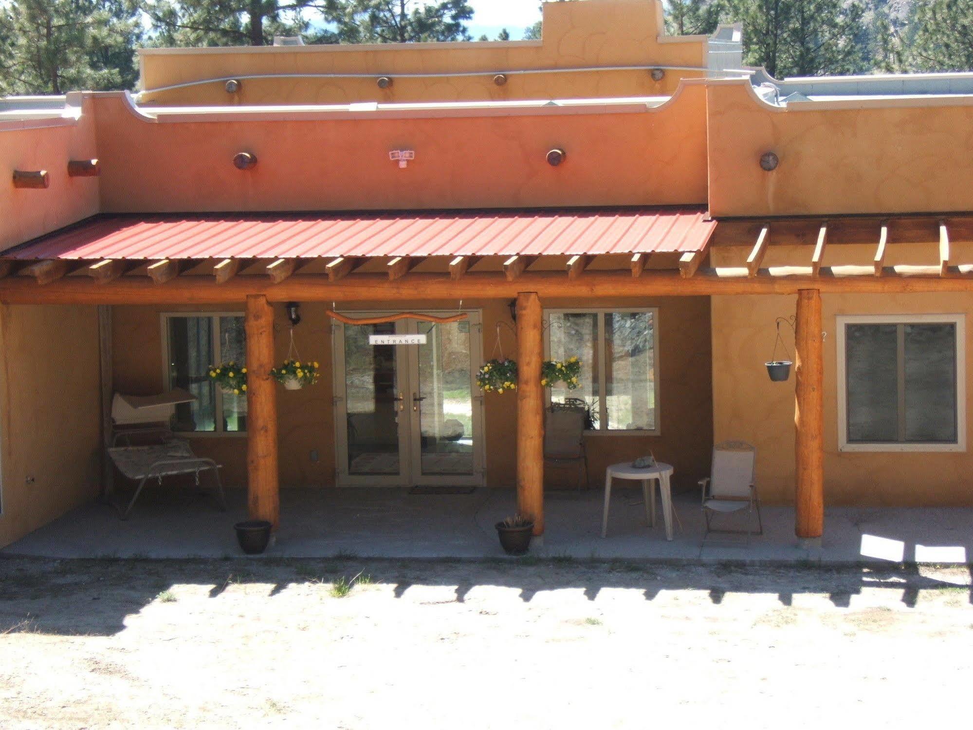Baergnaescht B&B Osoyoos Extérieur photo