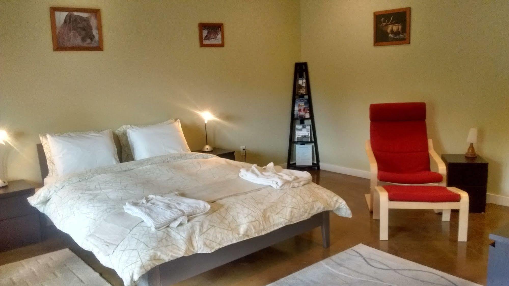 Baergnaescht B&B Osoyoos Extérieur photo